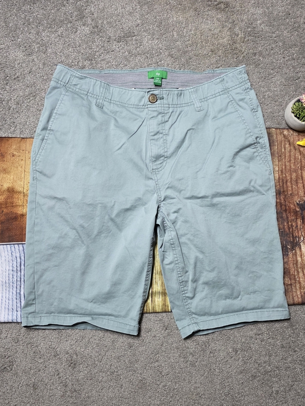 Dip Brand Mint Green Casual Shorts Size 36